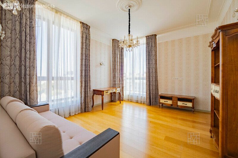 m. Frunzenskaya: Apartment, 4-rooms