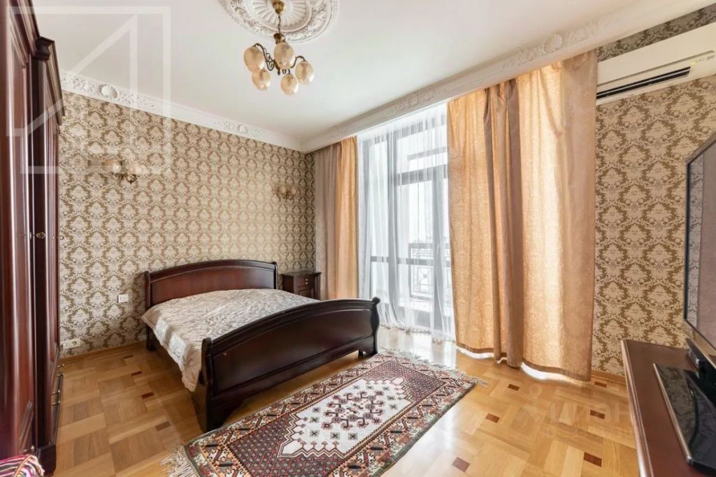 m. Kurskaya: Apartment, 4-rooms