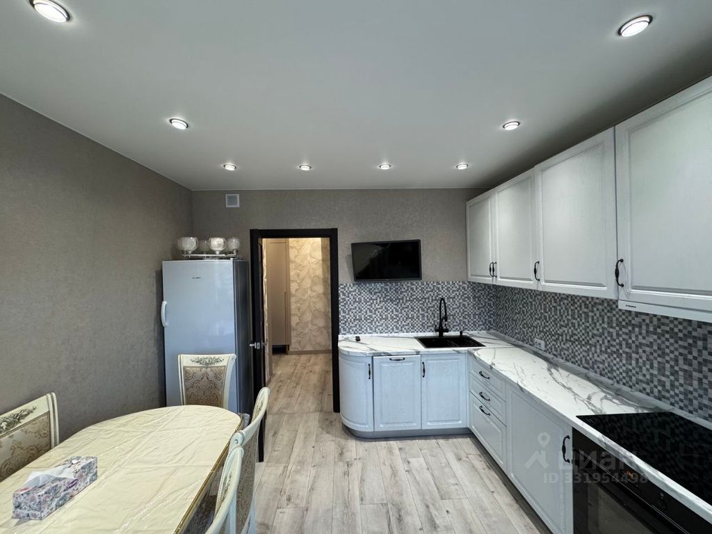 m. Bulvar Dmitriya Donskogo: Apartment, 2-rooms