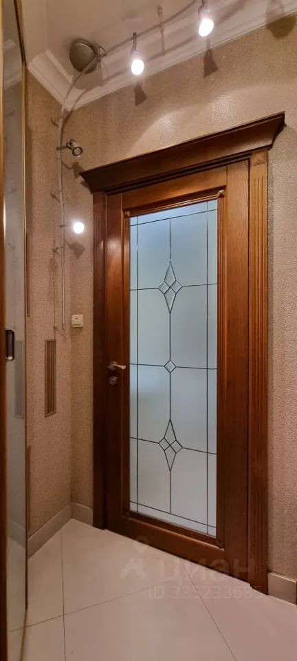 m. Kropotkinskaya: Apartment, 1-rooms