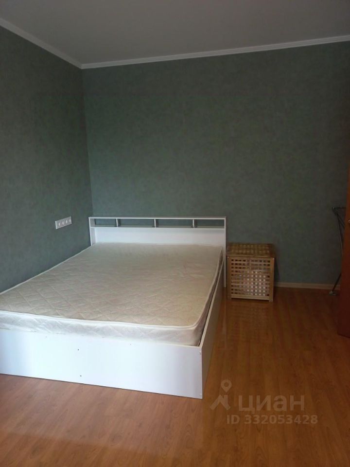 m. Baumanskaya: Apartment, 1-rooms