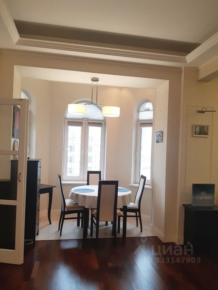 m. Smolenskaya: Apartment, 2-rooms