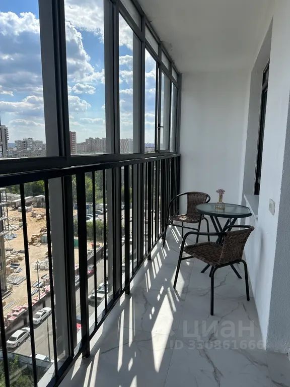 m. Lukhmanovskaya: Apartment, 1-rooms
