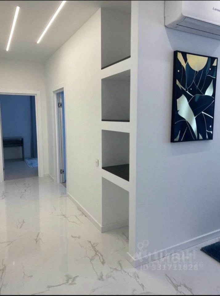 m. Narodnoe Opolchenie: Apartment, 3-rooms