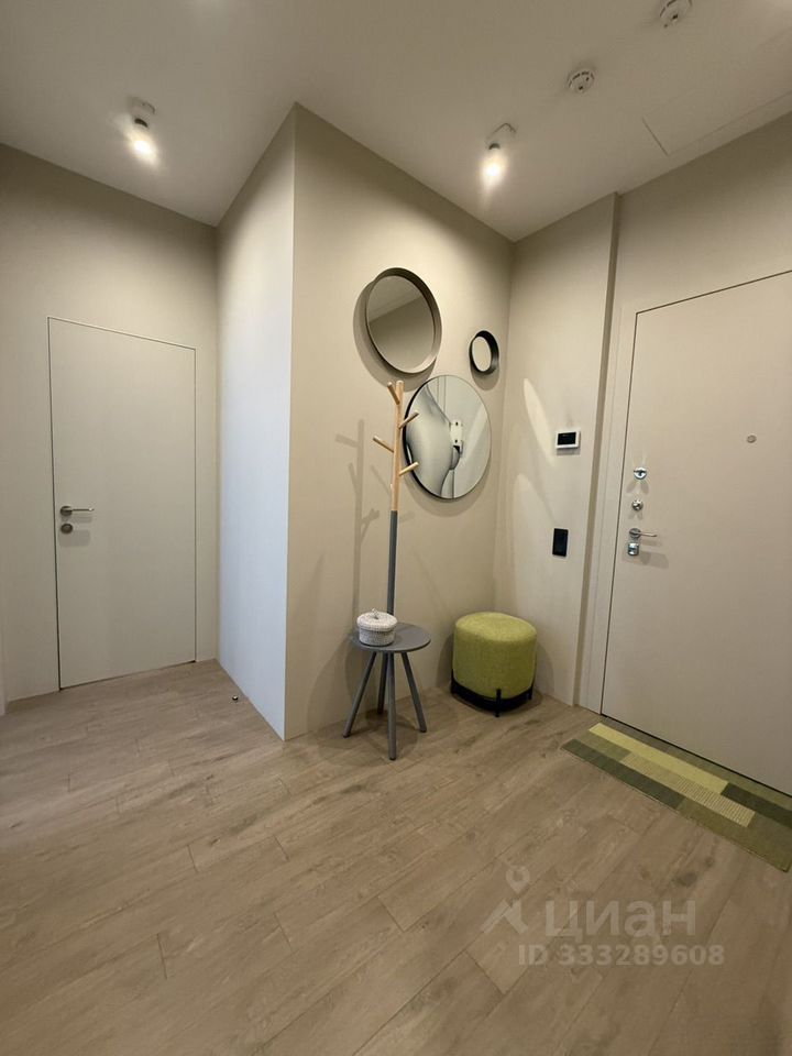 m. Ulitsa 1905 goda: Apartment, 2-rooms