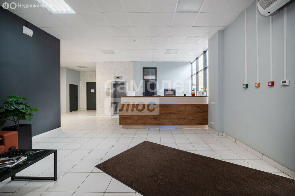 m. Nagornaya: Apartment, studio