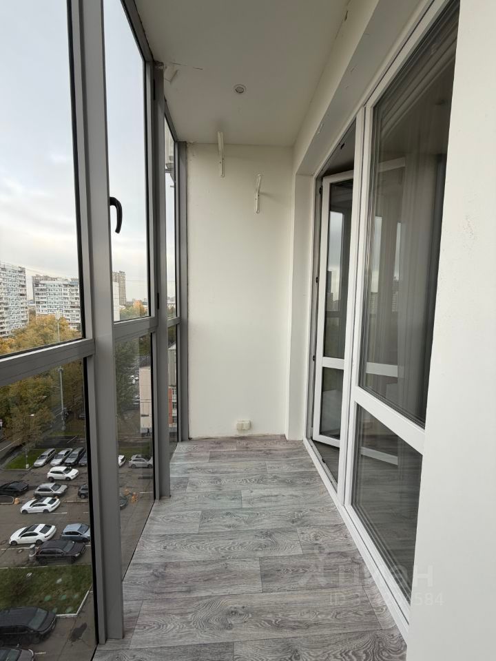 m. Narodnoe Opolchenie: Apartment, 2-rooms