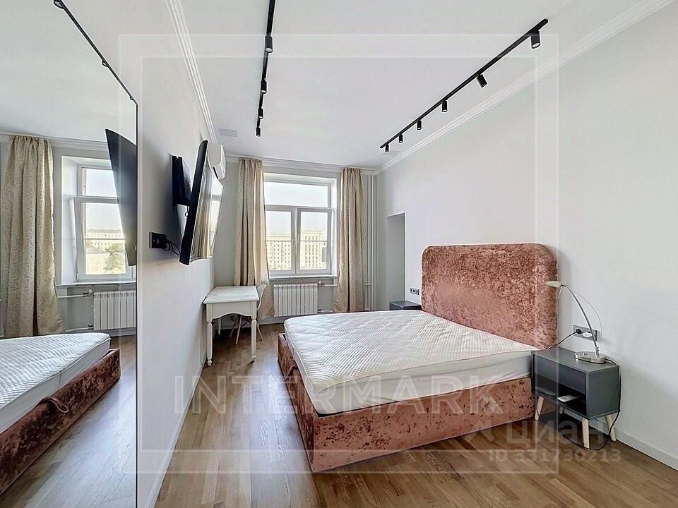 m. Novokuznetskaya: Apartment, 2-rooms