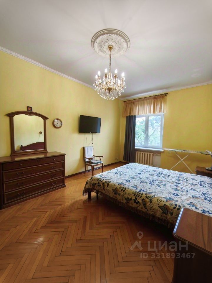 m. Kievskaya: Apartment, 2-rooms