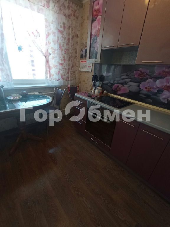 m. Novoperedelkino: Apartment, 2-rooms