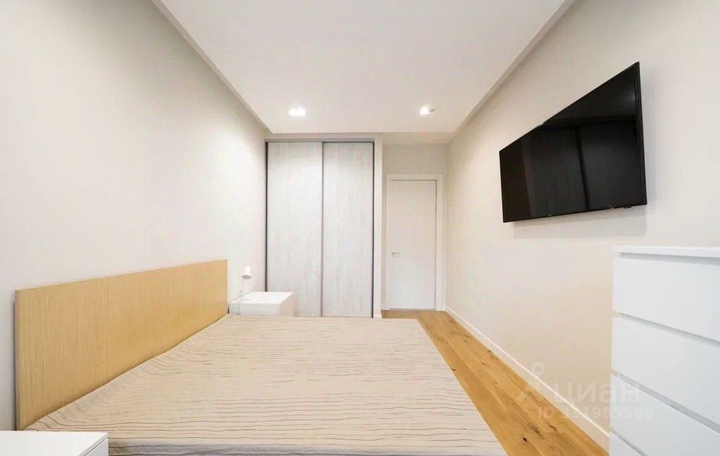 m. Dinamo: Apartment, 3-rooms