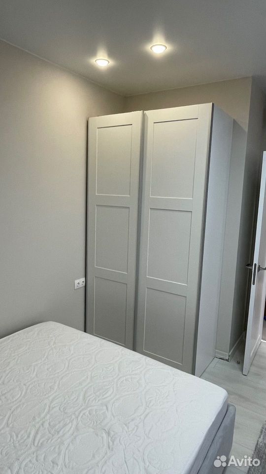 m. ZIL: Apartment, 1-rooms