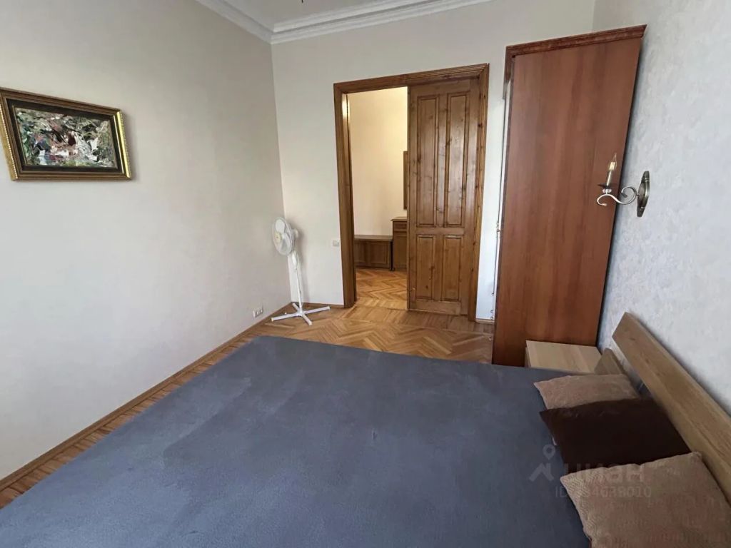 m. Okhotny ryad: Apartment, 2-rooms