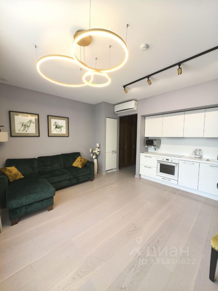 m. Fili: Apartment, studio