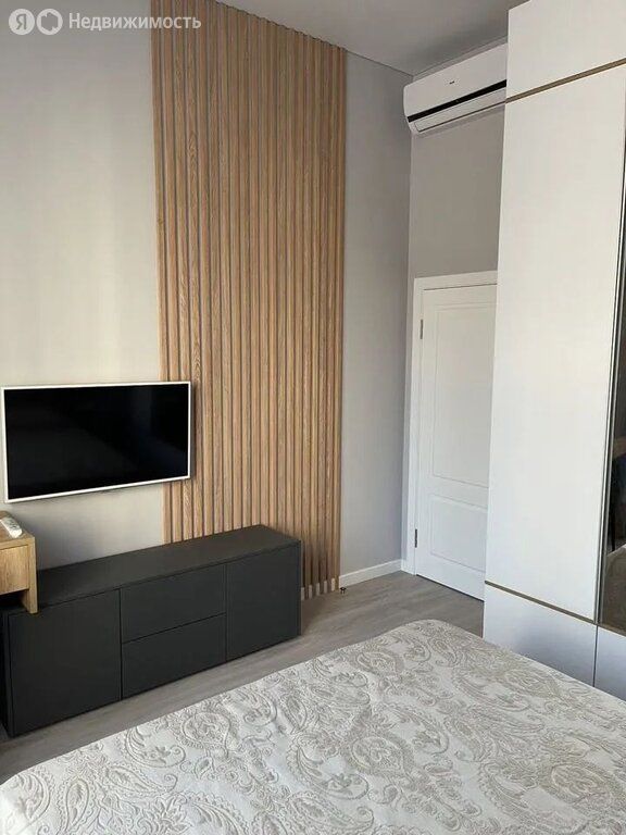 m. Molodezhnaya: Apartment, 1-rooms