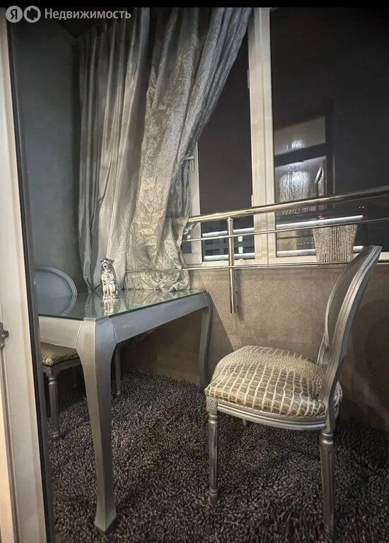m. Aviamotornaya: Apartment, studio