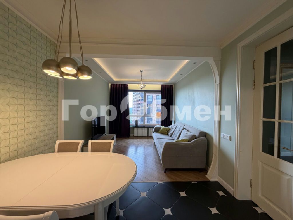 m. Annino: Apartment, 3-rooms
