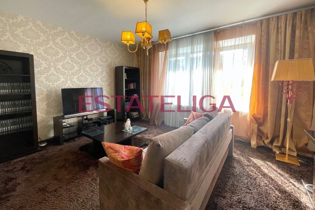 m. Smolenskaya: Apartment, 2-rooms