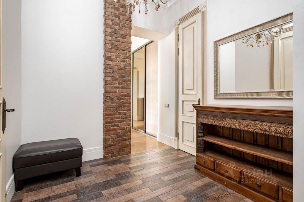 m. Kievskaya: Apartment, 2-rooms