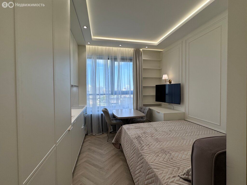 m. Shelepikha: Apartment, studio