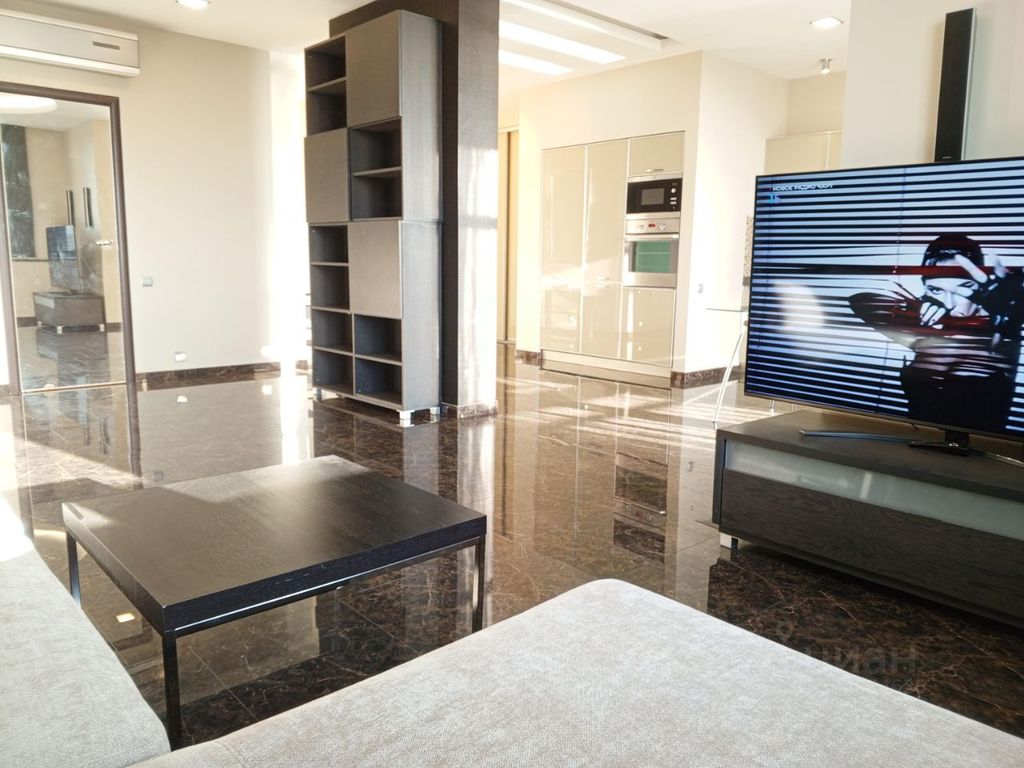 m. Schukinskaya: Apartment, 2-rooms