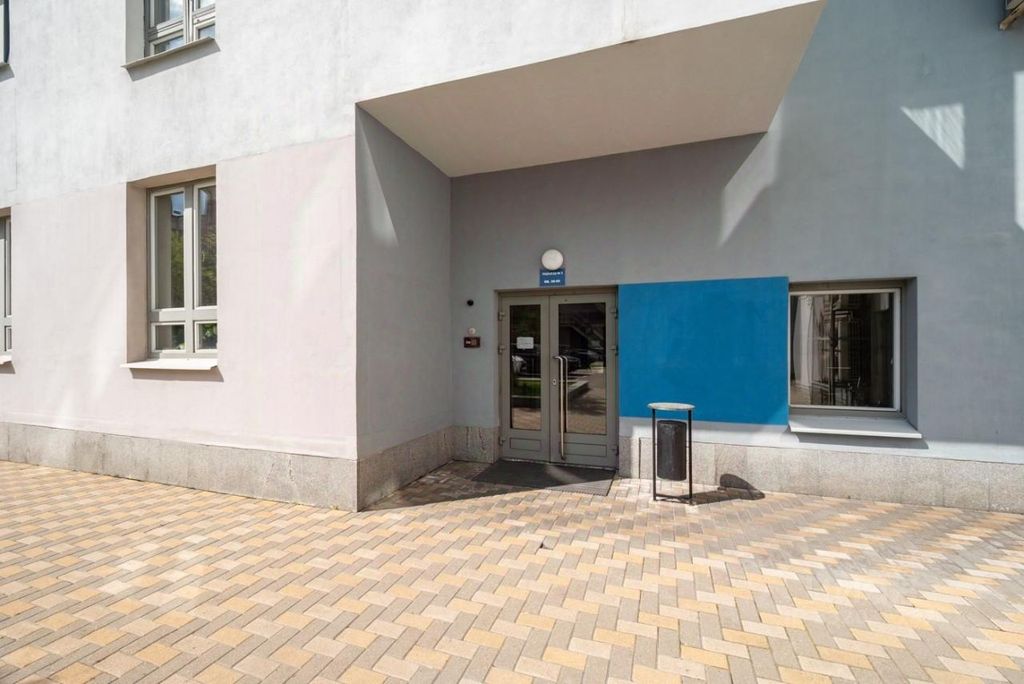m. Smolenskaya: Apartment, 3-rooms