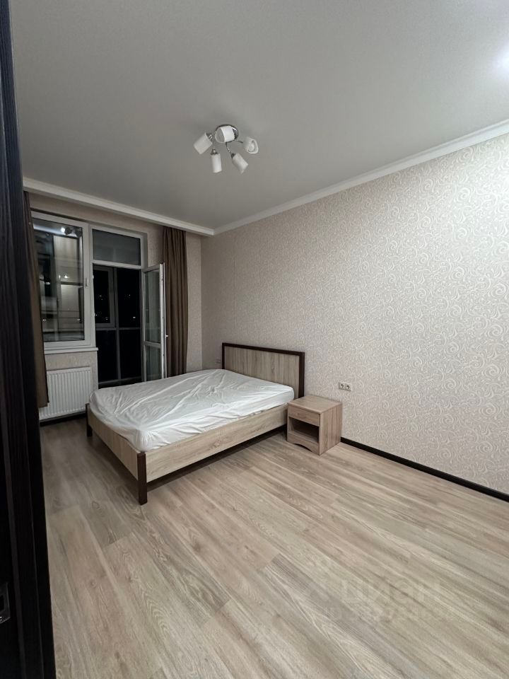 m. Khimki: Apartment, 2-rooms