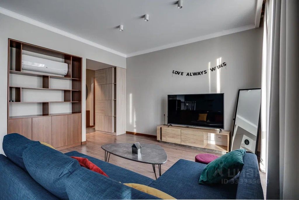 m. Ulitsa 1905 goda: Apartment, 2-rooms