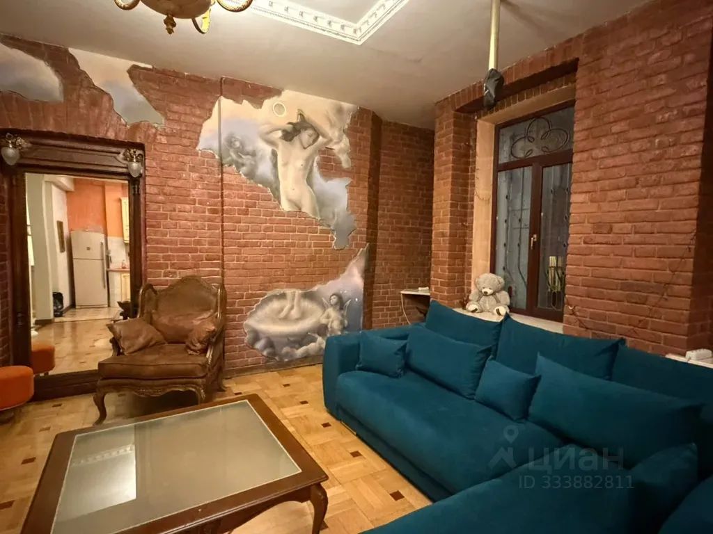 m. Sretensky bulvar: Apartment, 2-rooms