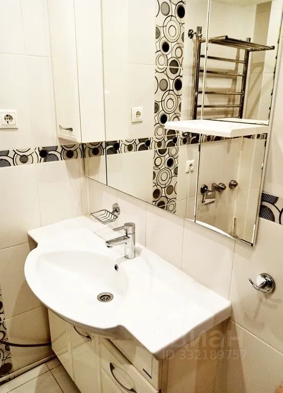 m. Novokosino: Apartment, 1-rooms