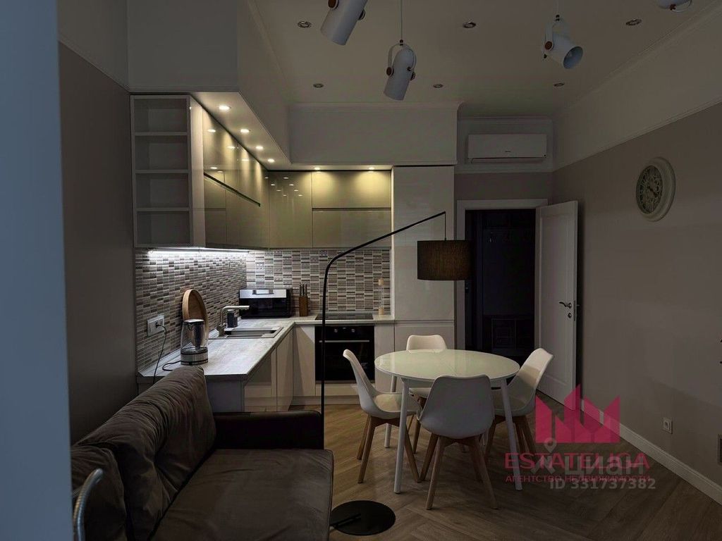m. Shelepikha: Apartment, 2-rooms