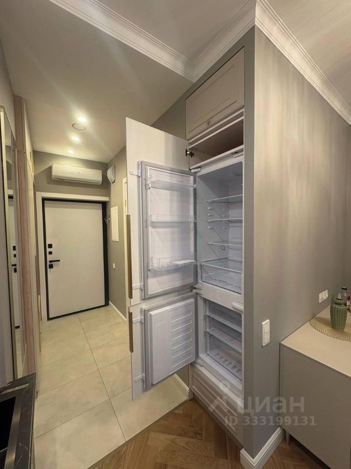 m. Moskva Tovarnaya: Apartment, studio