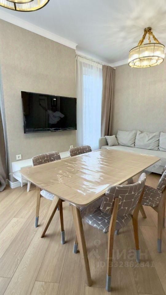 m. Spartak: Apartment, 2-rooms