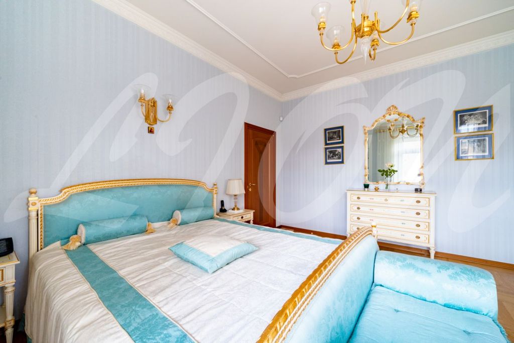 m. Akademicheskaya: Apartment, 3-rooms