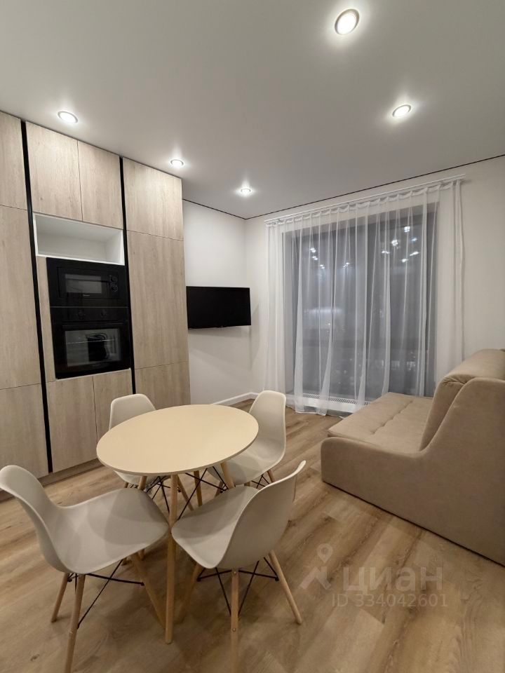 m. Narodnoe Opolchenie: Apartment, 1-rooms