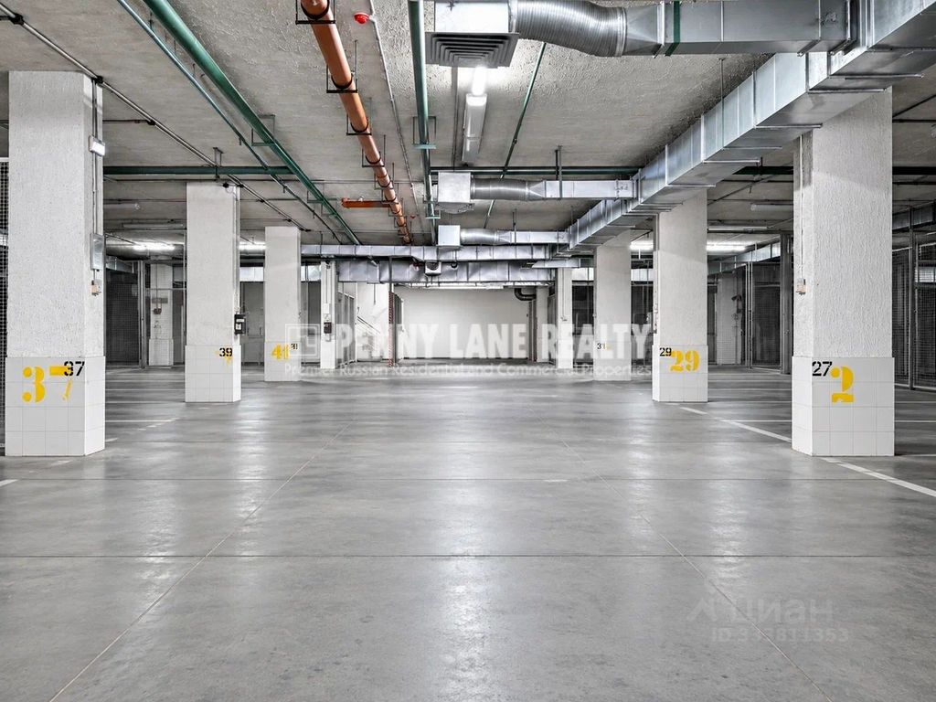 m. Universitet druzhby narodov: Apartment, 3-rooms