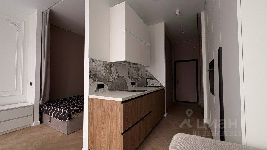 m. ZIL: Apartment, 1-rooms