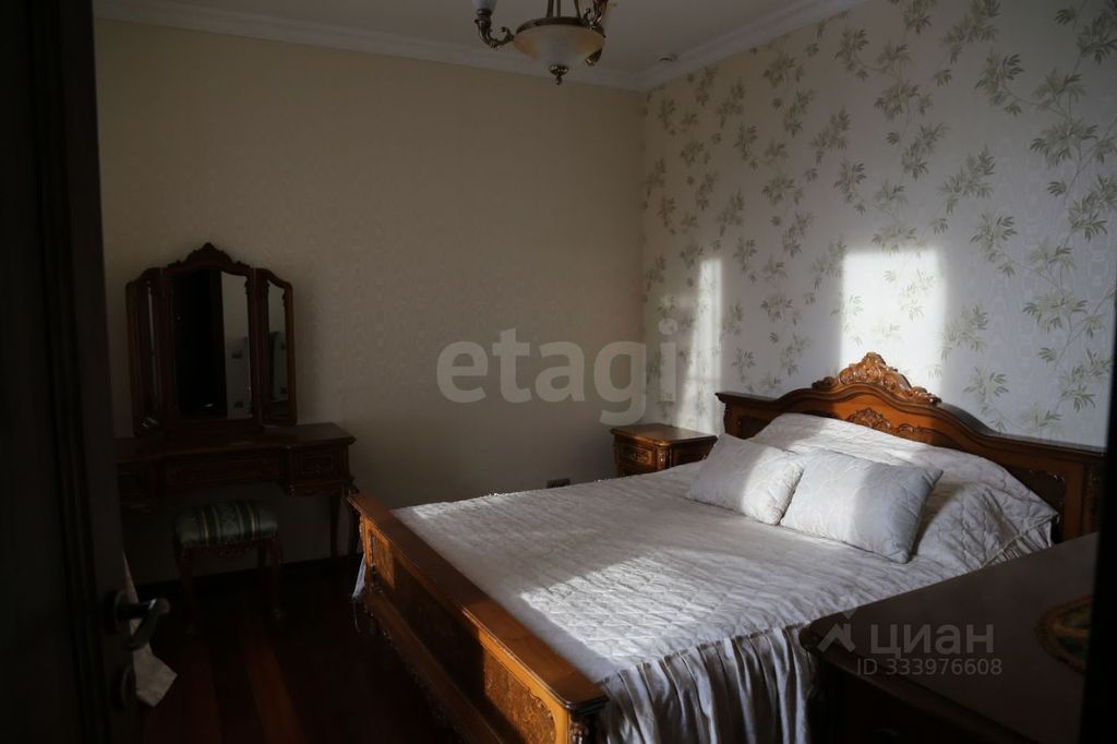m. Narodnoe Opolchenie: Apartment, 2-rooms
