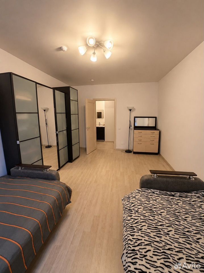 m. Prospekt Vernadskogo: Apartment, 2-rooms
