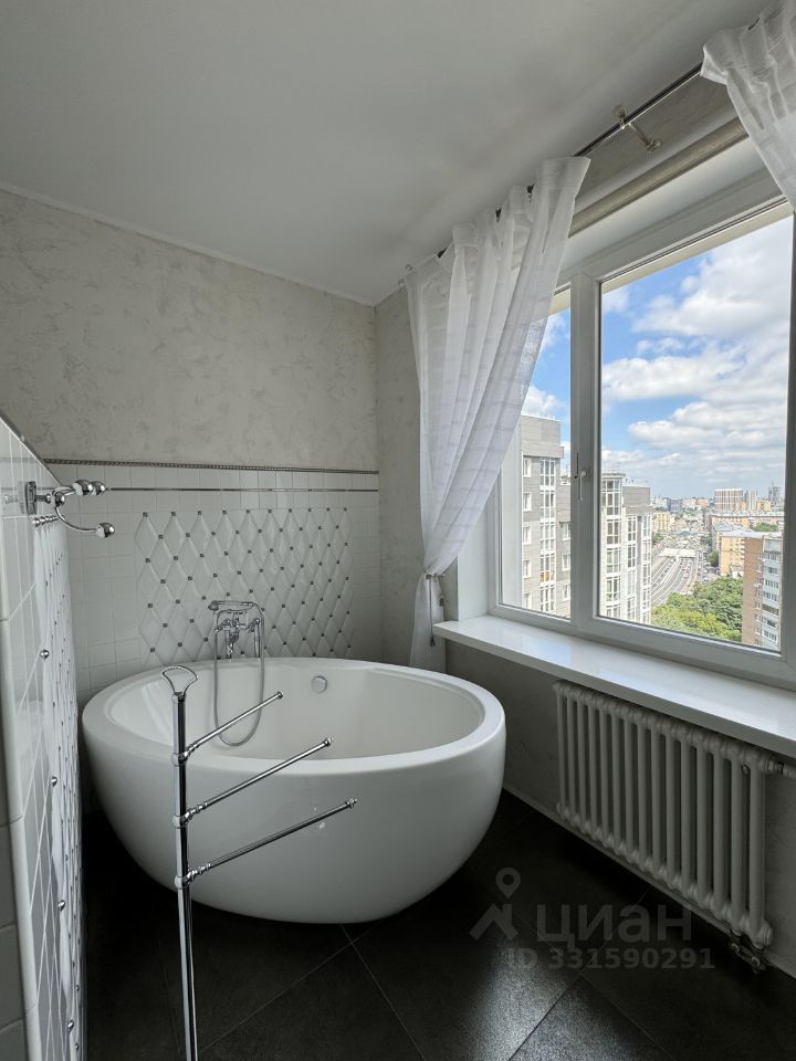 m. Panfilovskaya: Apartment, 2-rooms