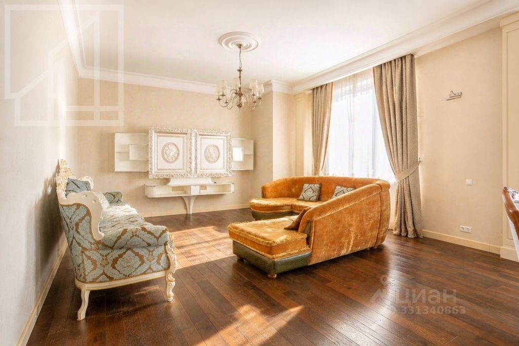 m. Mayakovskaya: Apartment, 3-rooms