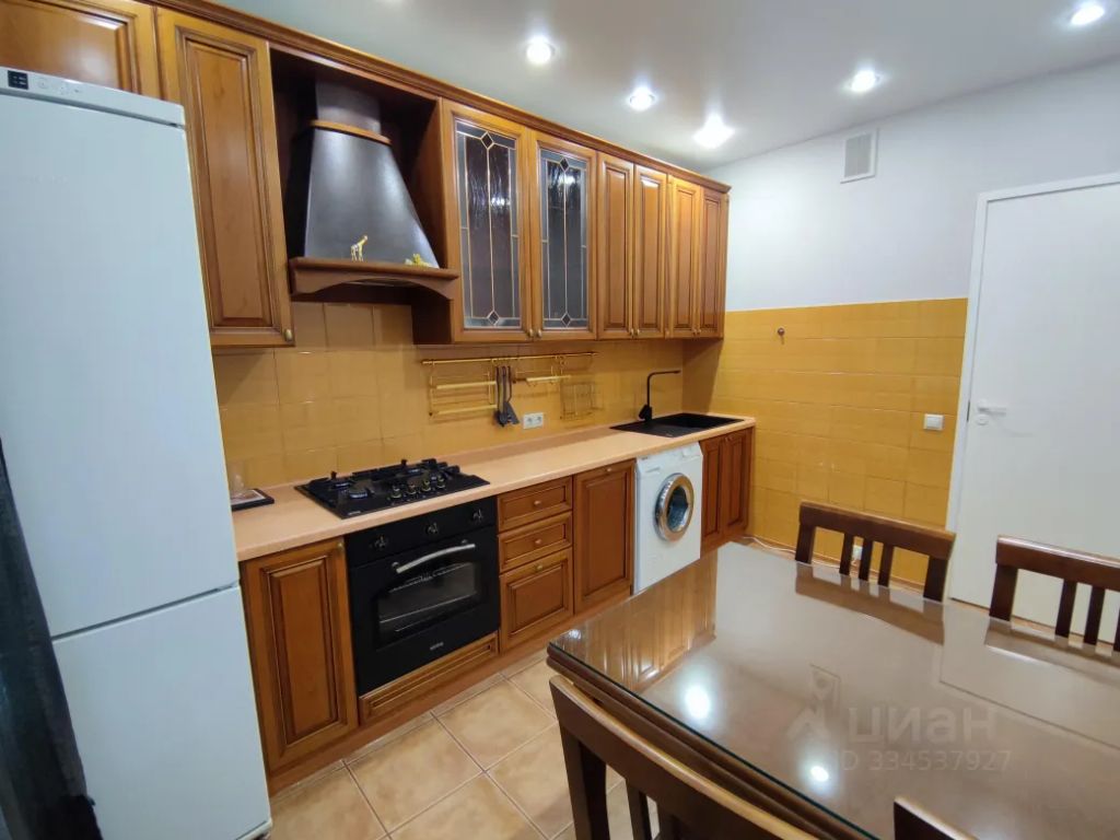 m. Mayakovskaya: Apartment, 2-rooms