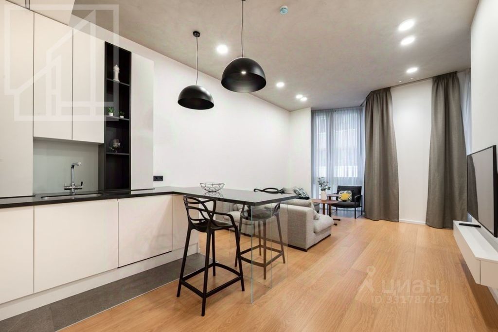 m. Novokuznetskaya: Apartment, 2-rooms
