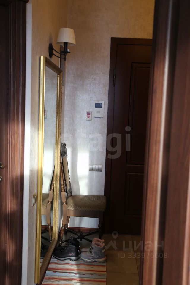 m. Narodnoe Opolchenie: Apartment, 2-rooms