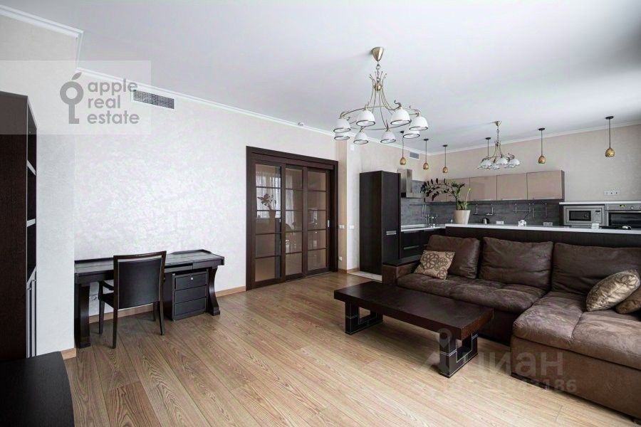 m. Chkalovskaya: Apartment, 3-rooms