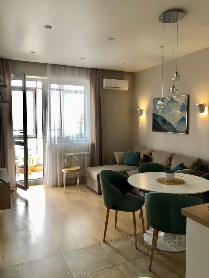 m. Myakinino: Apartment, 2-rooms