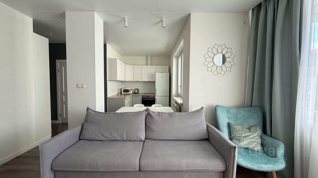 m. Nakhabino: Apartment, studio