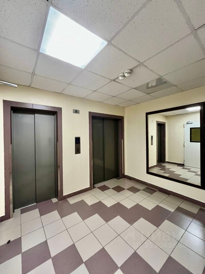 m. Prospekt Vernadskogo: Apartment, 2-rooms