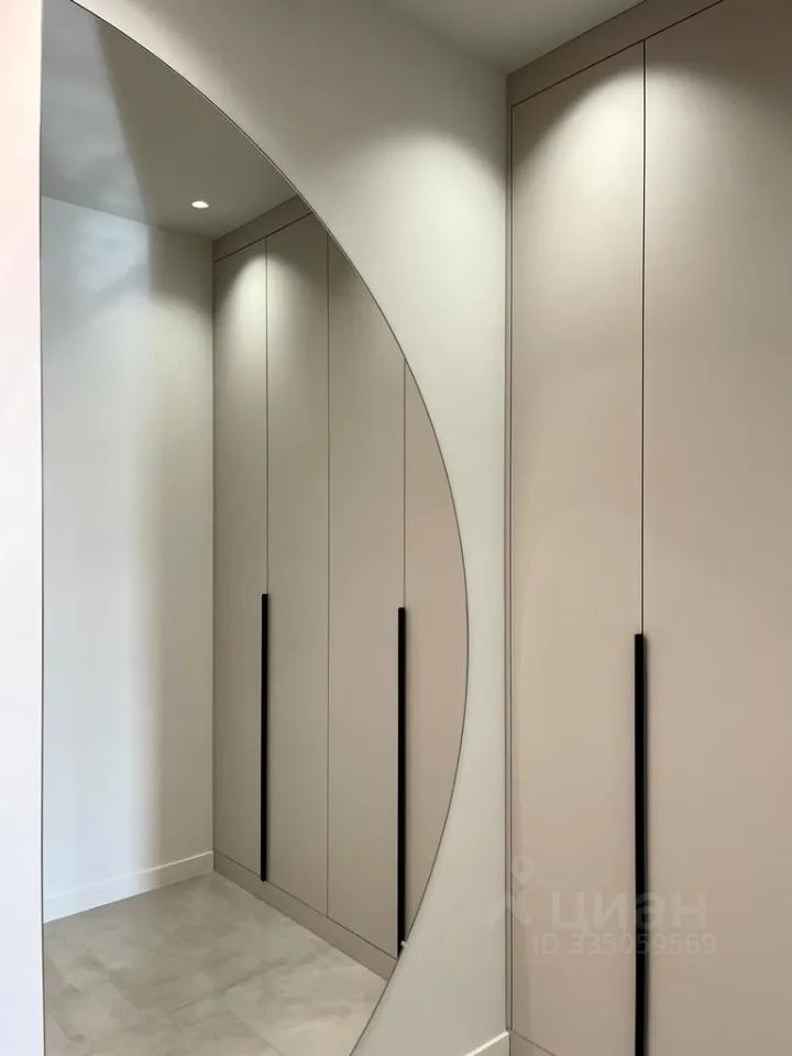 m. Trikotazhnaya: Apartment, 2-rooms
