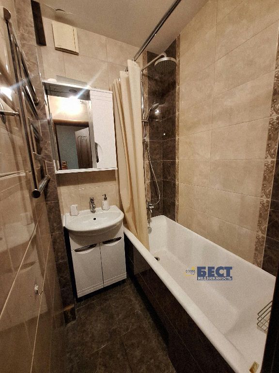 m. Prospekt Mira: Apartment, 2-rooms